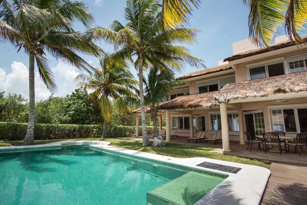 El Meco Beachfront & Private Pool Villa By Casa Paraiso Cancún Zewnętrze zdjęcie