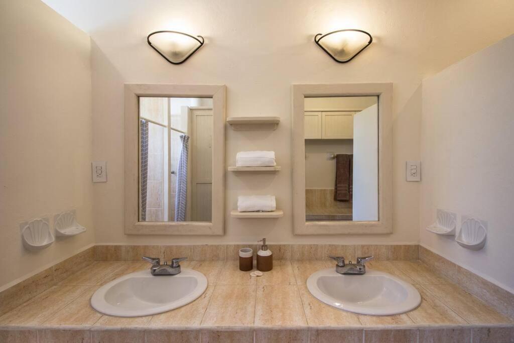 El Meco Beachfront & Private Pool Villa By Casa Paraiso Cancún Zewnętrze zdjęcie
